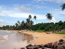 توریا کالوتارا یا کلاب واسکادووا بیچ ریزورت بنتوتا